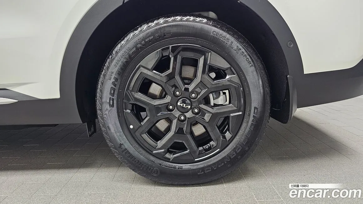 Kia Sorento — фото 5