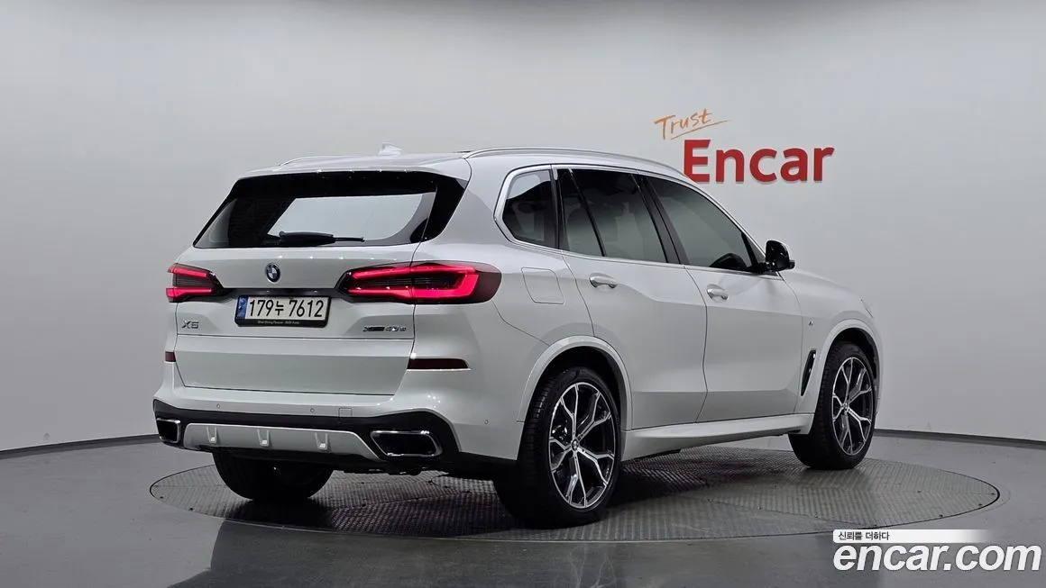BMW X5 2021 из KR, фото 2