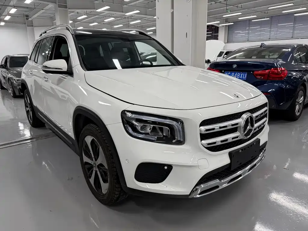 Mercedes-Benz GLB 2023 из CN, фото 3