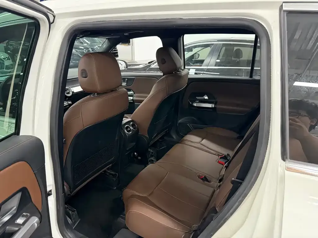 Mercedes-Benz GLB 2023 из CN, фото 5