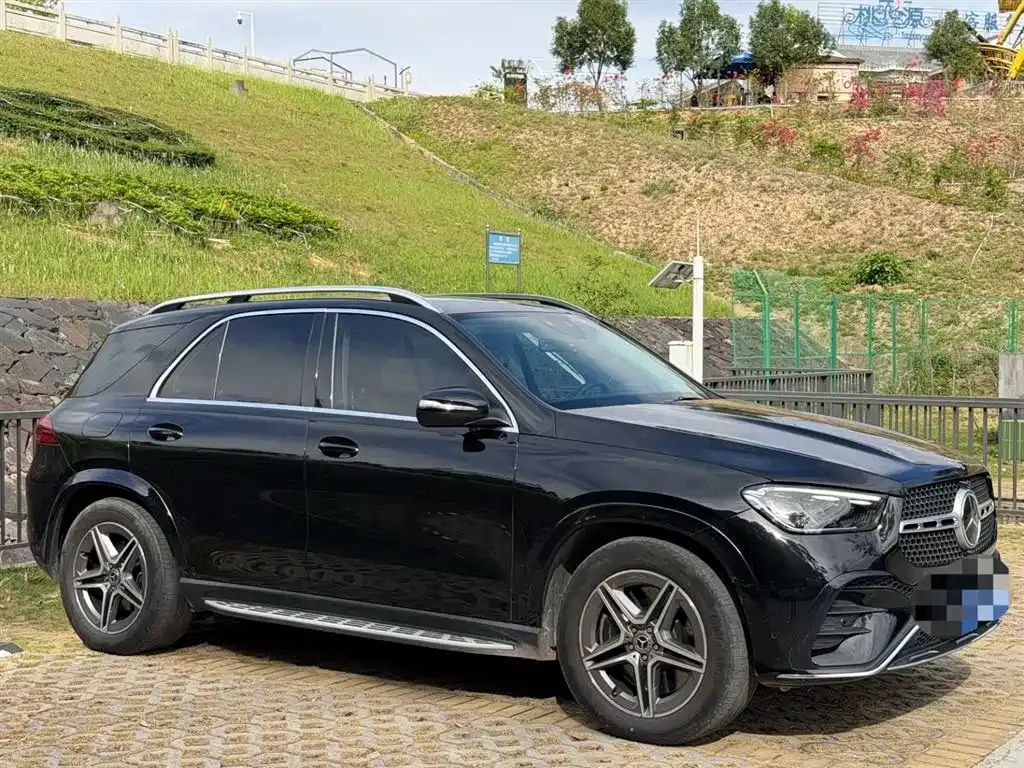 Mercedes-Benz GLE 2023 из CN, фото 3