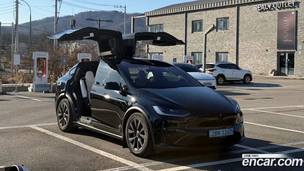 Tesla Model X 2024 из KR, фото 1