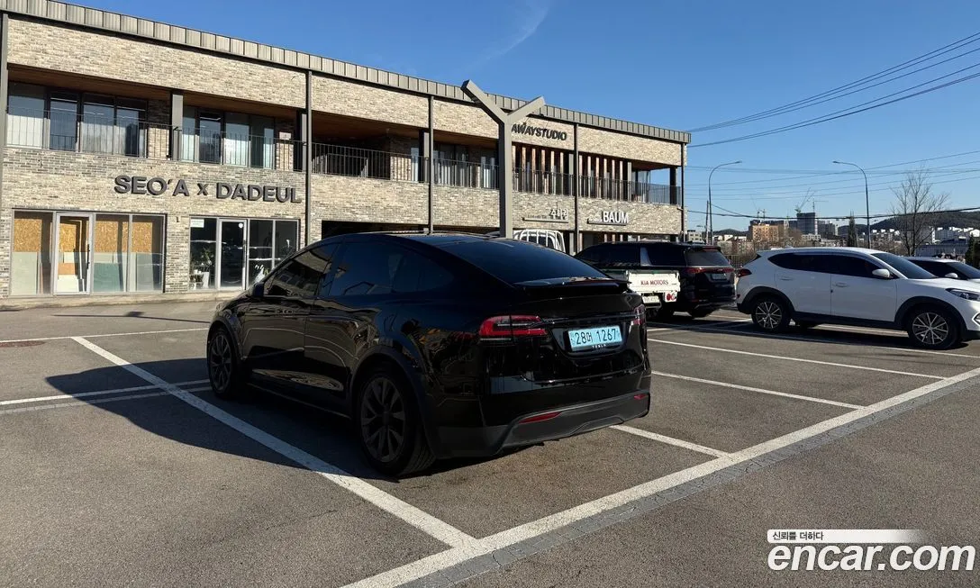 Tesla Model X 2024 из KR, фото 4