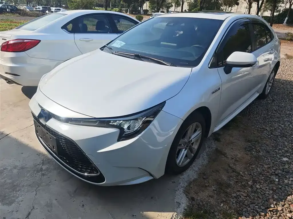 Toyota Levin 2021 из CN, фото 2