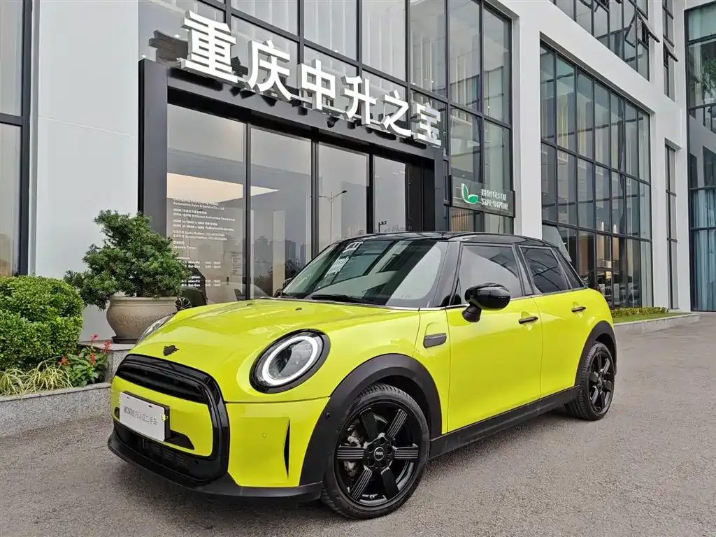 MINI Cooper (3-door) 2023 из CN, фото 1