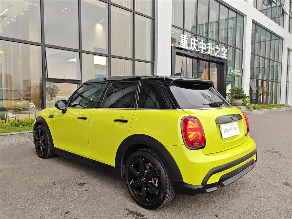 MINI Cooper (3-door) 2023 из CN, фото 10