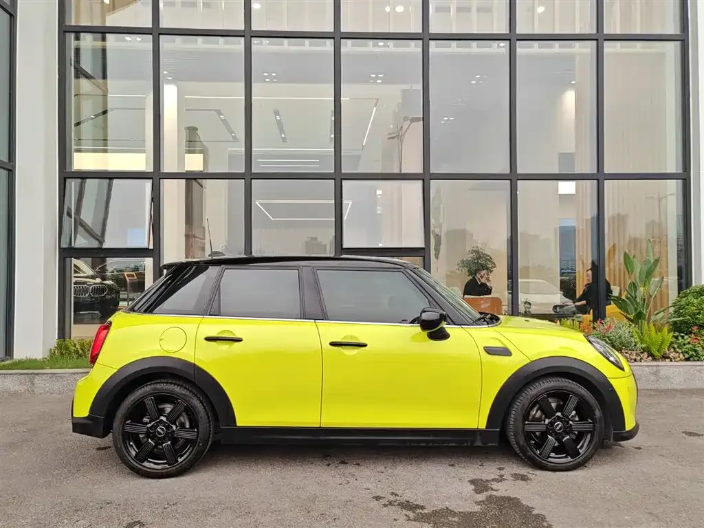 MINI Cooper (3-door) 2023 из CN, фото 5