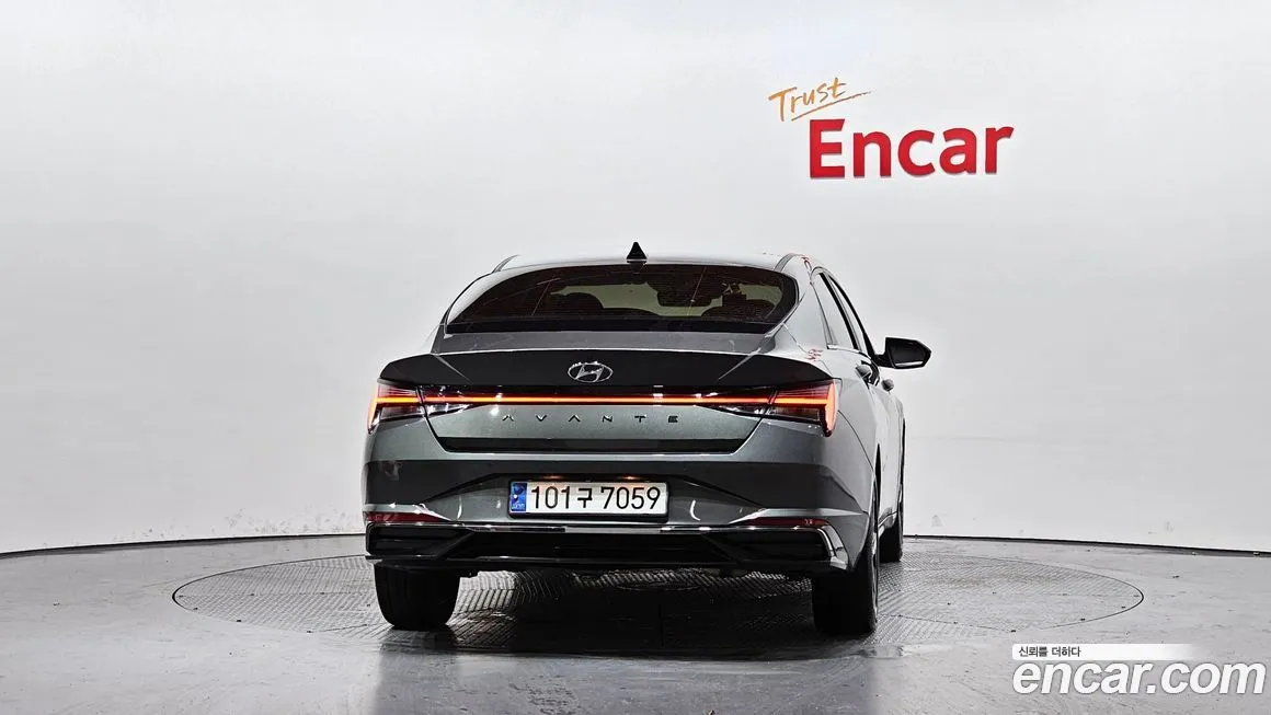 Hyundai AVANTE — фото 4