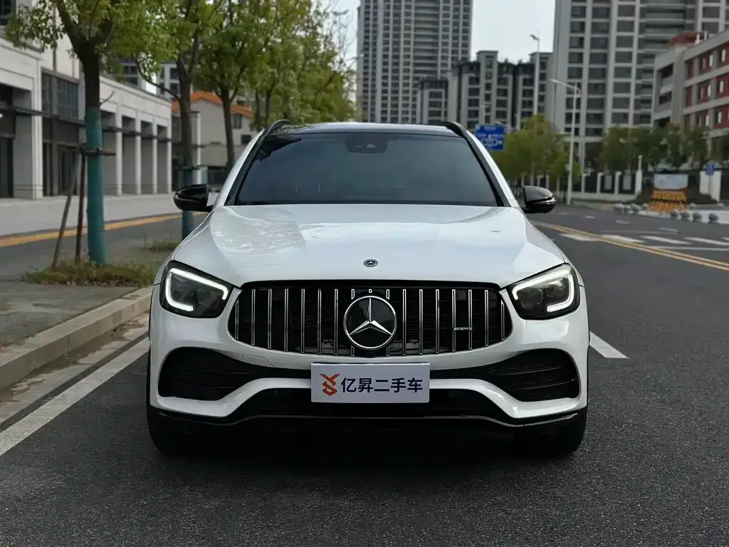 Mercedes-Benz GLC AMG 2021 из CN, фото 2