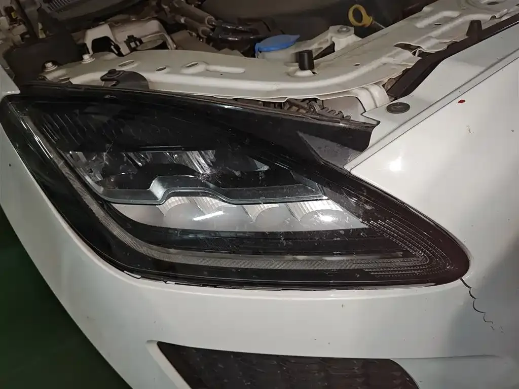 Jaguar E-PACE 2021 из CN, фото 8