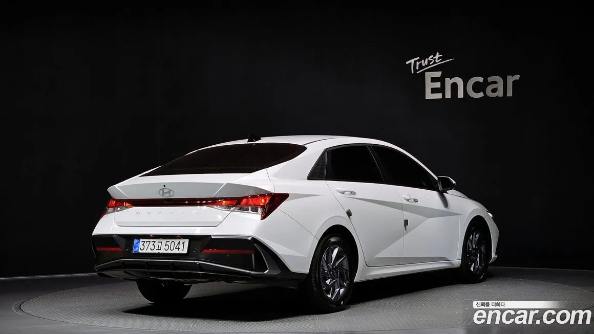 Hyundai AVANTE 2025 из KR, фото 2