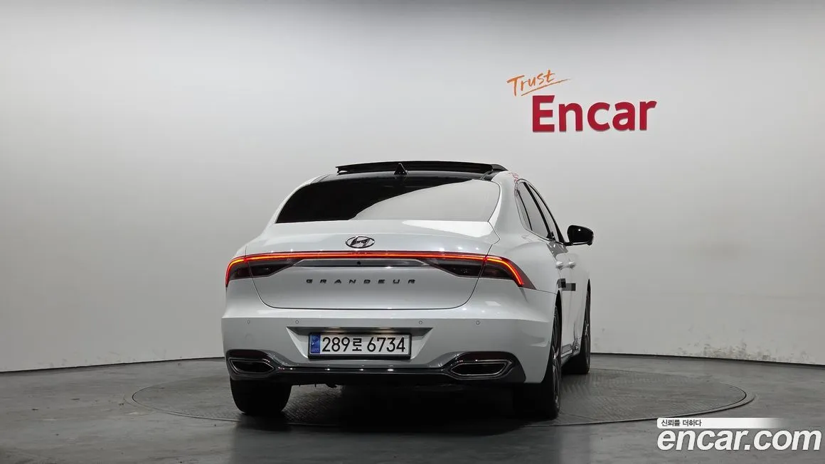 Hyundai Grandeur 2022 из KR, фото 4