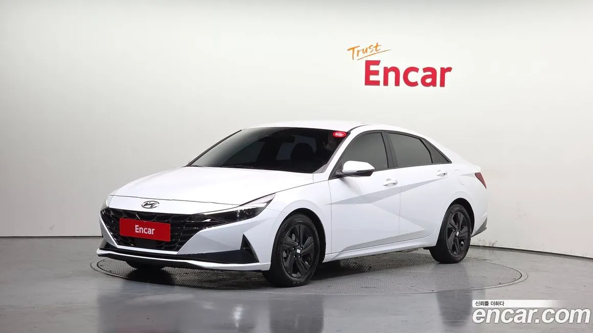 Hyundai AVANTE 2022 из KR, фото 1