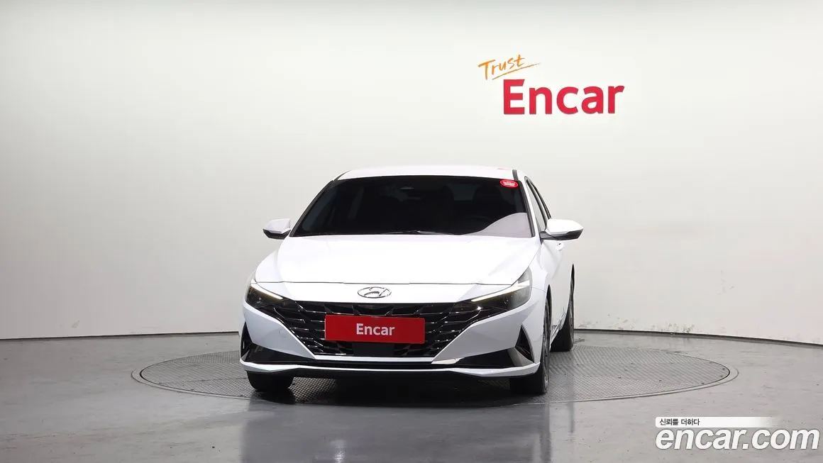 Hyundai AVANTE 2022 из KR, фото 3