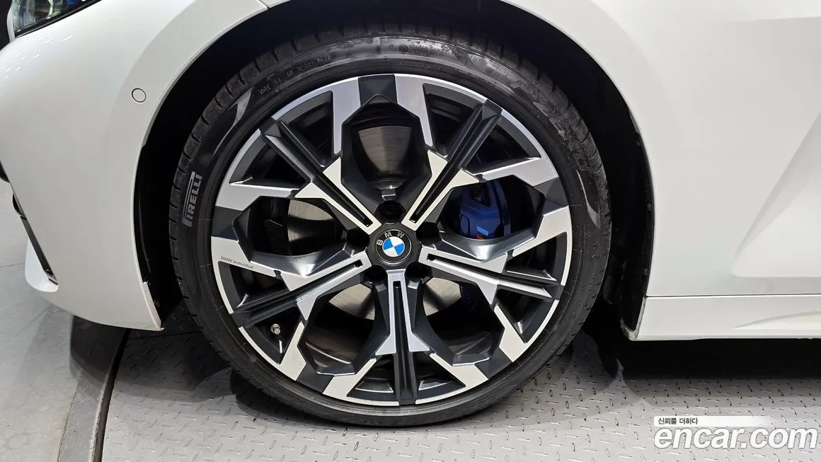 BMW 4-Series 2025 из KR, фото 5