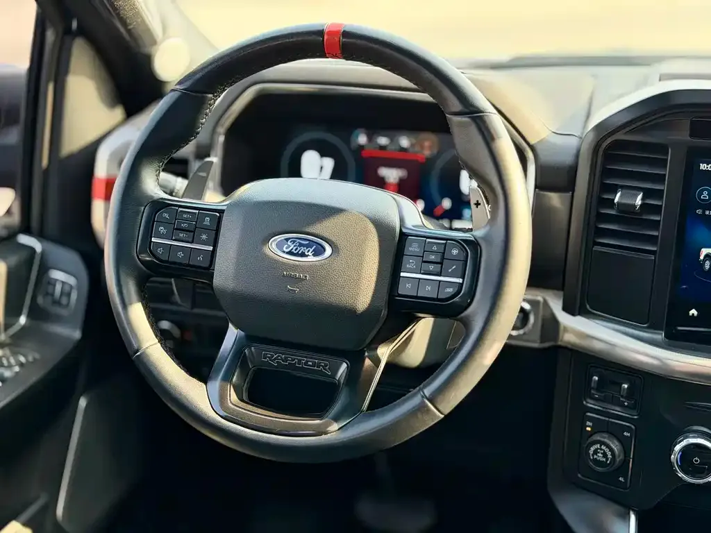Ford F-150 Raptor — фото 9