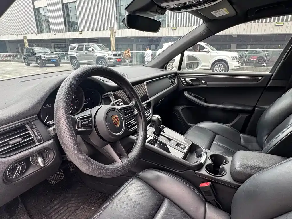 Porsche Macan 2022 из CN, фото 8