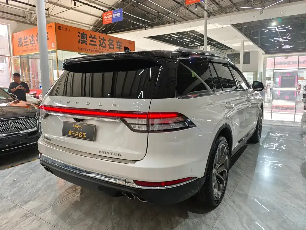 Lincoln Aviator 2021 из CN, фото 7