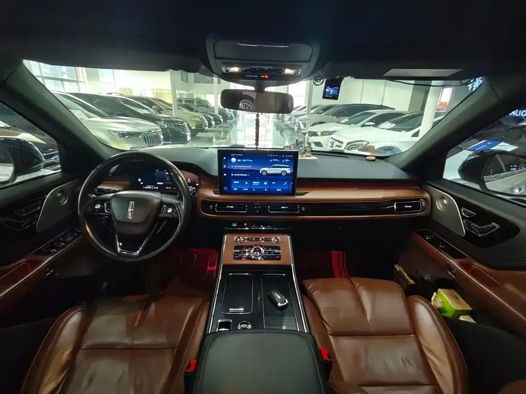 Lincoln Aviator 2021 из CN, фото 9
