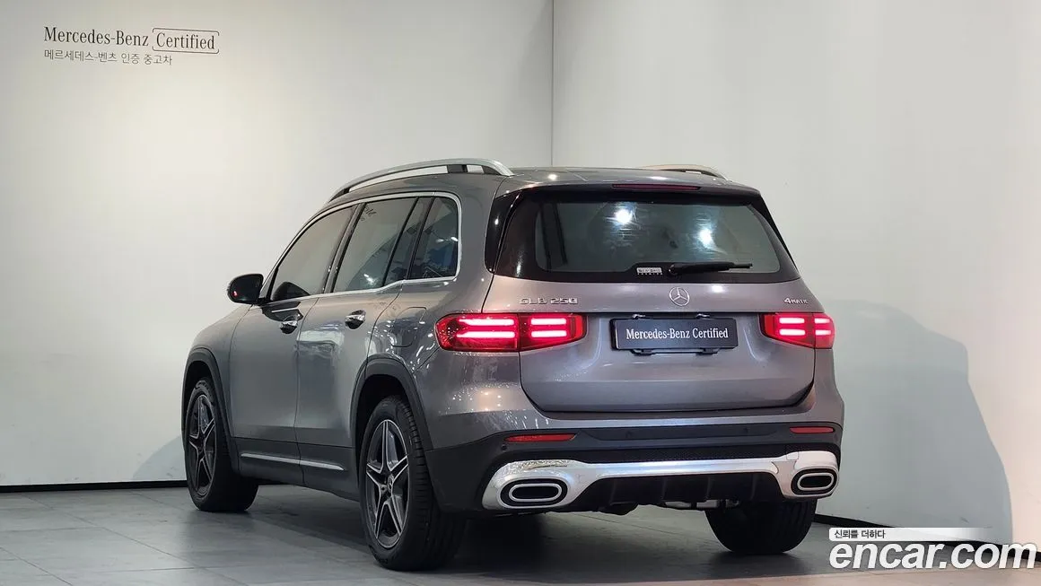 Mercedes-Benz GLB-Class — фото 4