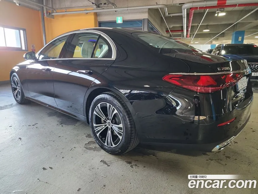 Mercedes-Benz E-Class 2025 из KR, фото 4