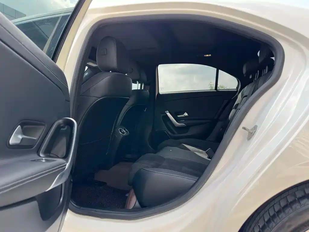 Mercedes-Benz A-Class 2021 из CN, фото 6