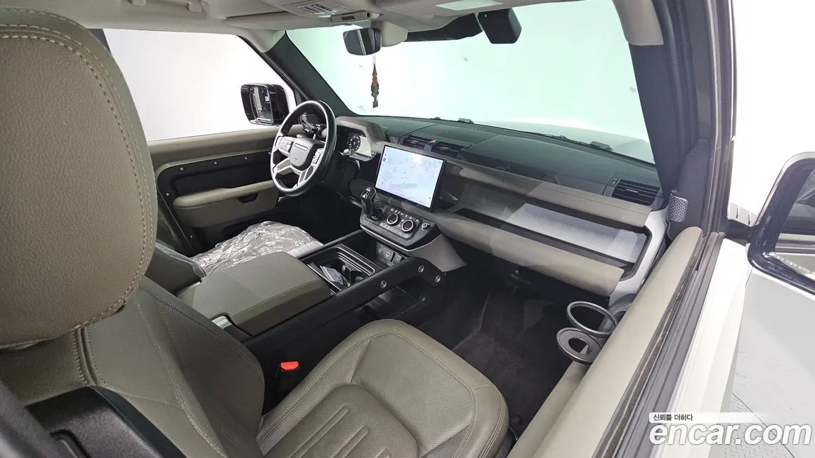 Land Rover Defender 2022 из KR, фото 7