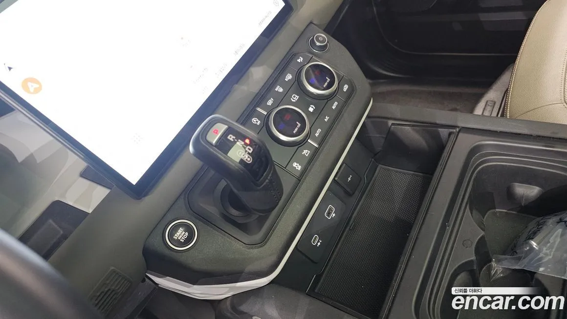 Land Rover Defender 2022 из KR, фото 9