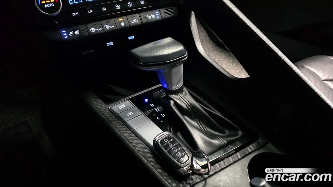 Hyundai AVANTE — фото 9