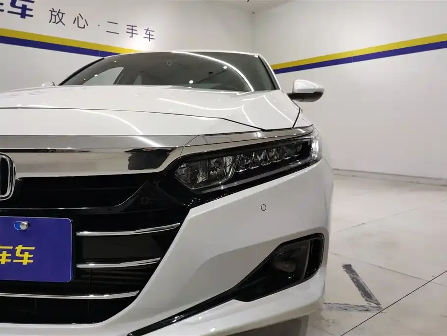 Honda Accord 2023 из CN, фото 5