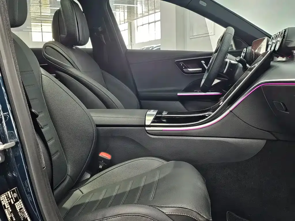 Mercedes-Benz C-Class 2024 из CN, фото 10