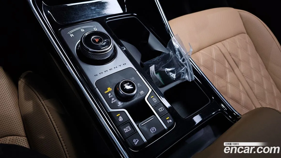 Kia Sorento — фото 9