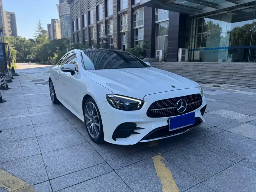 Mercedes-Benz E-Class (Import) — фото 3
