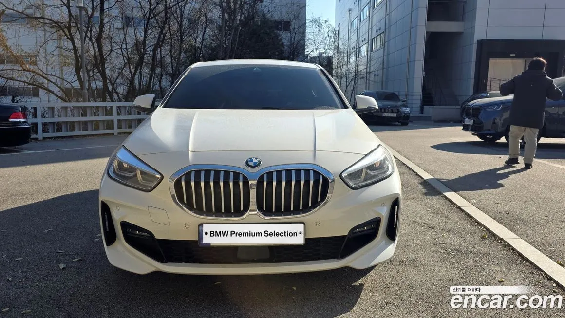BMW 1-Series 2024 из KR, фото 3