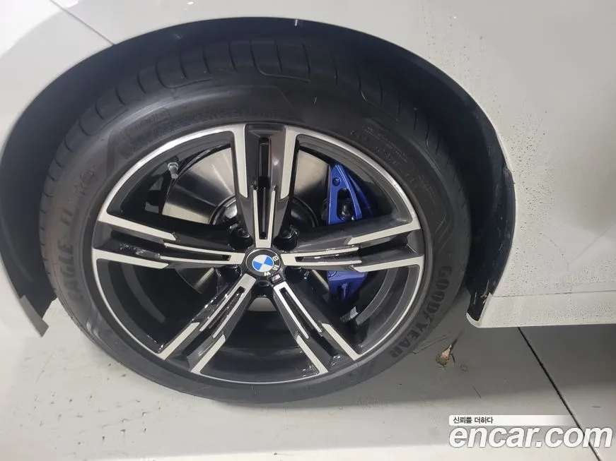 BMW 3-Series 2025 из KR, фото 9