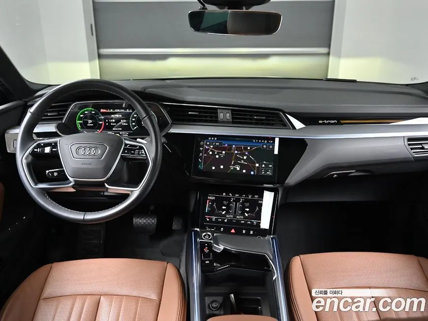 Audi Q8 e-tron 2024 из KR, фото 7