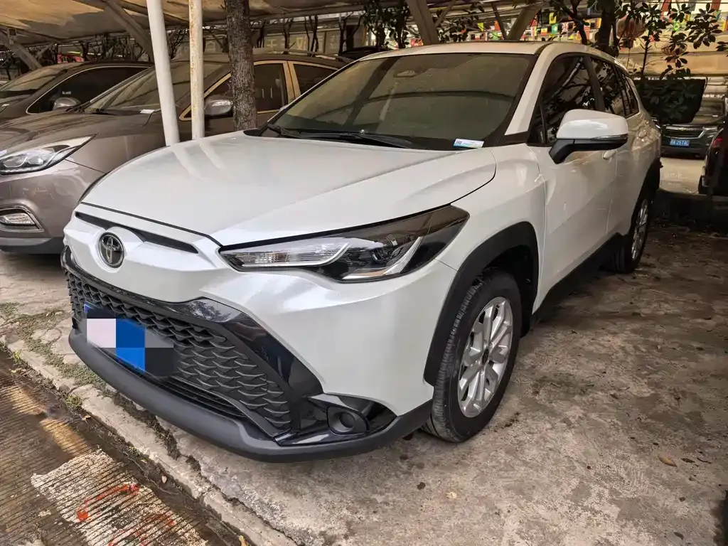 Toyota Frontlander 2023 из CN, фото 1