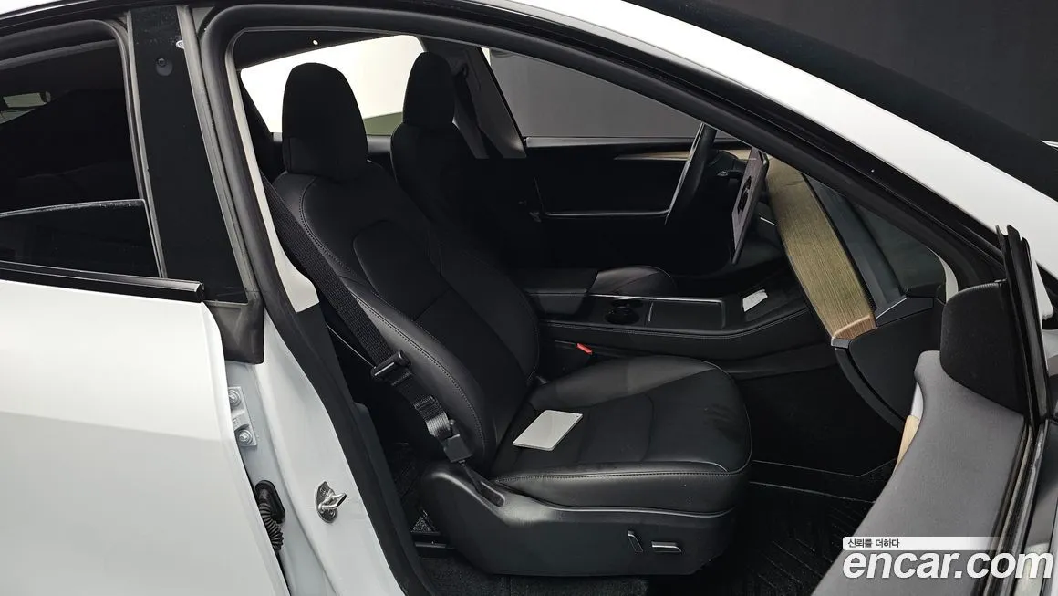 Tesla Model Y 2024 из KR, фото 10