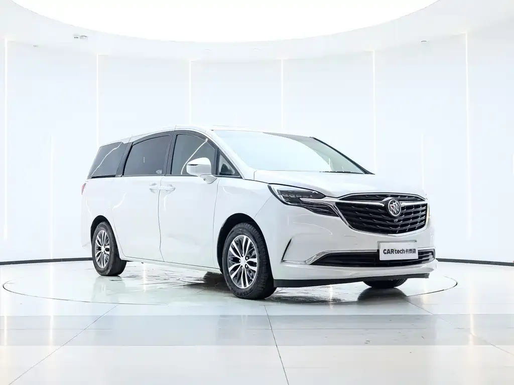 Buick GL8 2021 из CN, фото 2