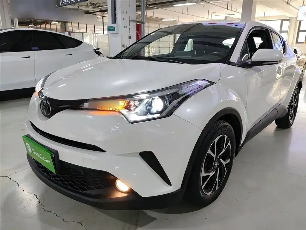 Toyota C-HR 2021 из CN, фото 1