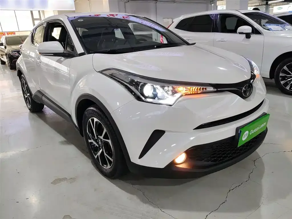 Toyota C-HR 2021 из CN, фото 4