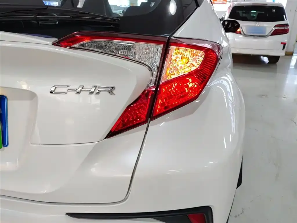 Toyota C-HR 2021 из CN, фото 8
