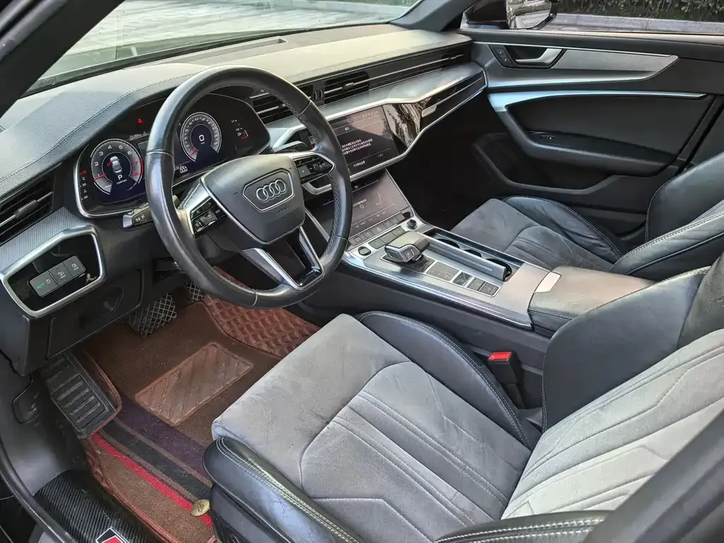 Audi A6L 2021 из CN, фото 9