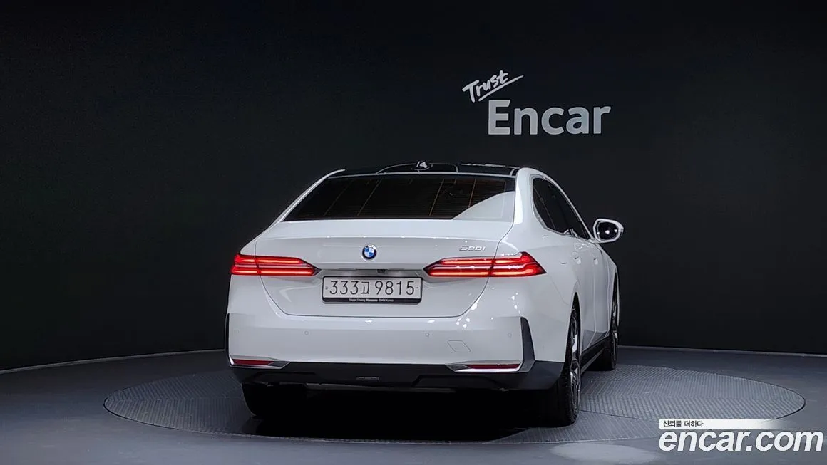 BMW 5-Series 2024 из KR, фото 4