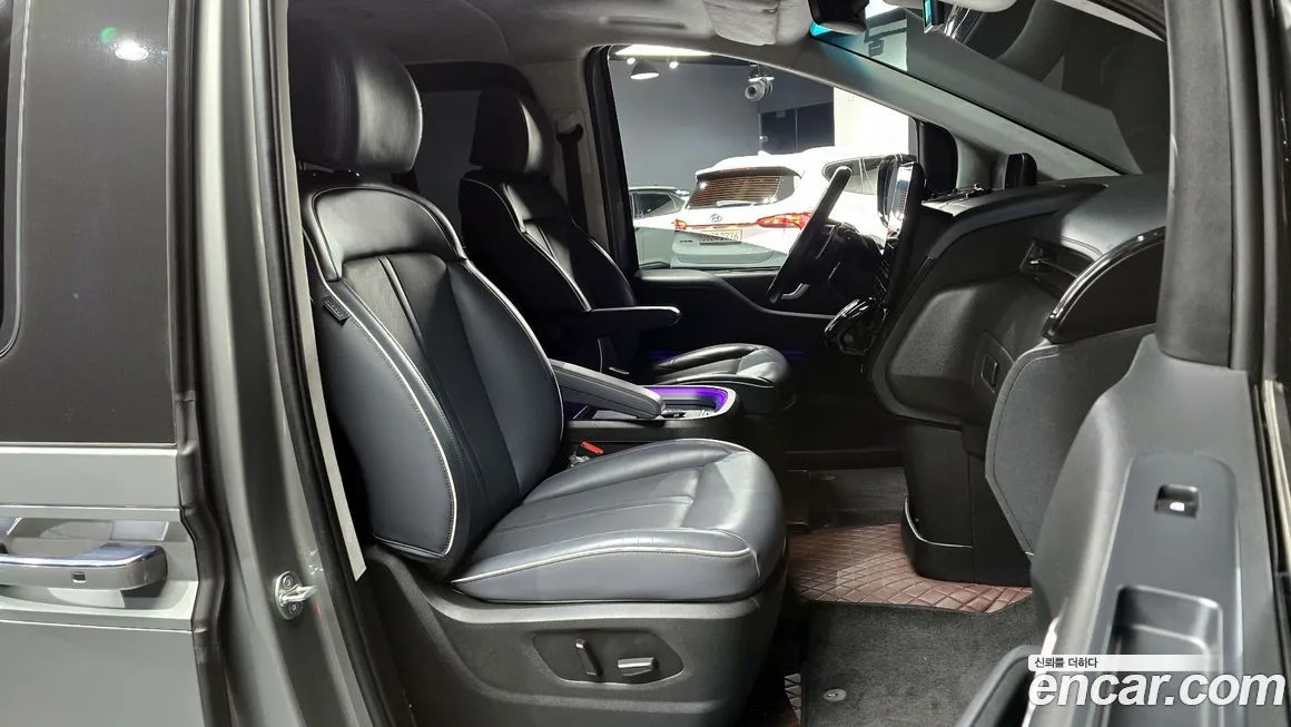 Hyundai Staria 2023 из KR, фото 10