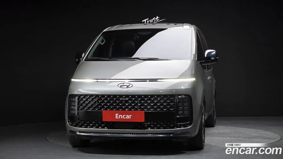 Hyundai Staria 2023 из KR, фото 3