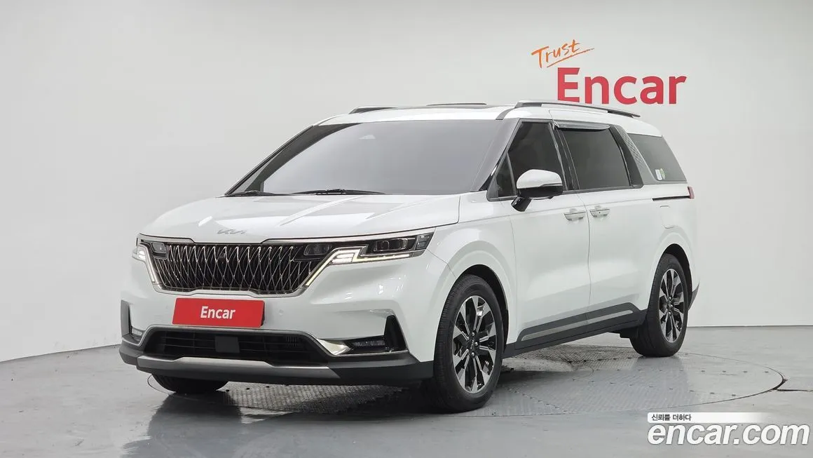 Kia Carnival 2023 из KR, фото 1