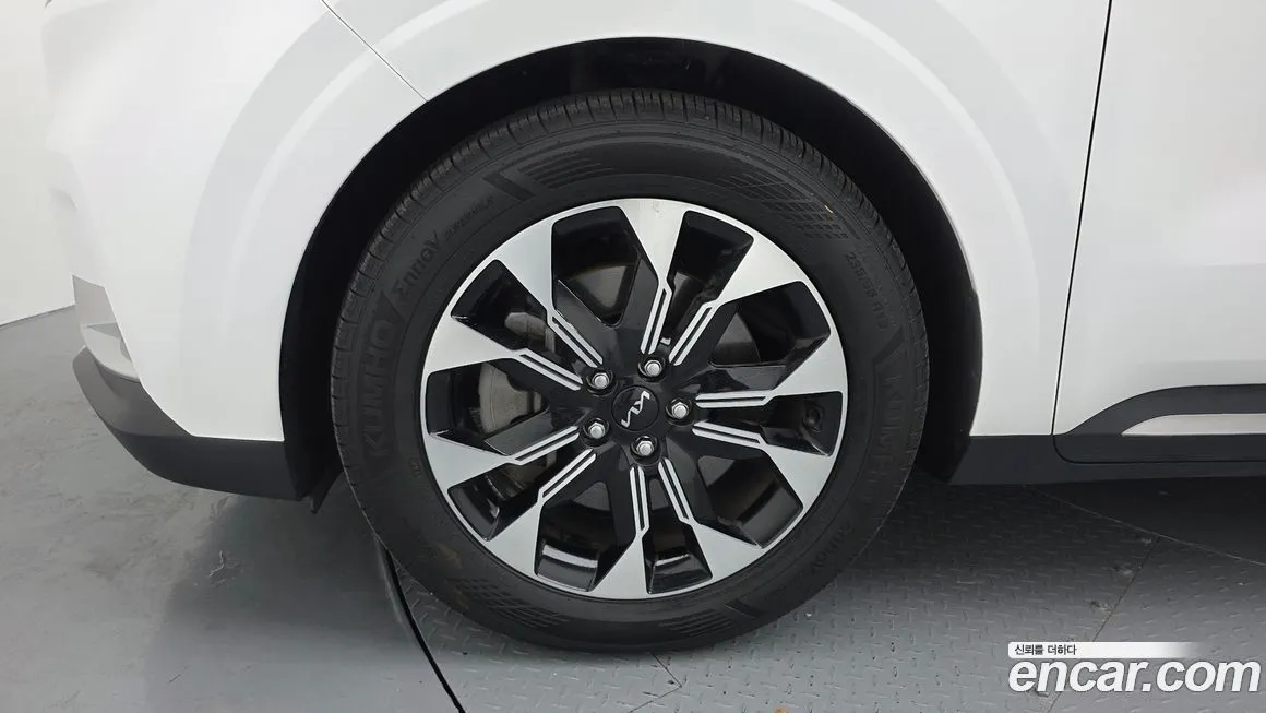 Kia Carnival 2023 из KR, фото 5