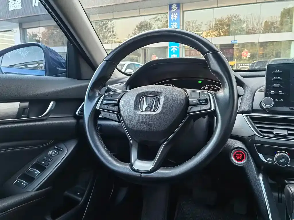Honda Inspire — фото 10