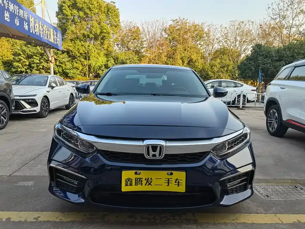 Honda Inspire — фото 2